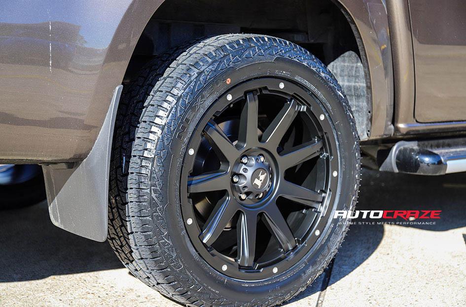 MERCEDES X CLASS GATOR SATIN BLACK